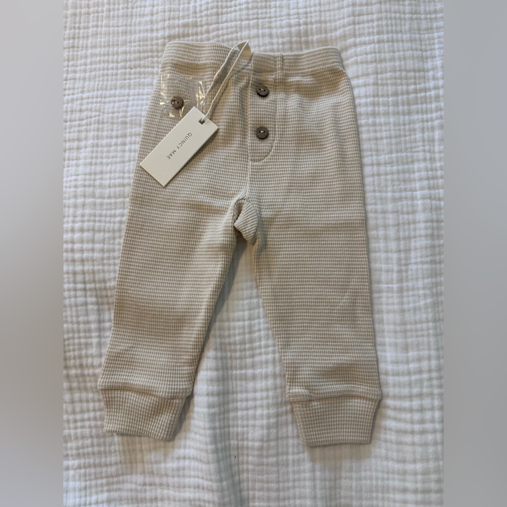 Quincy Mae Cream Ribbed Knit Leggings